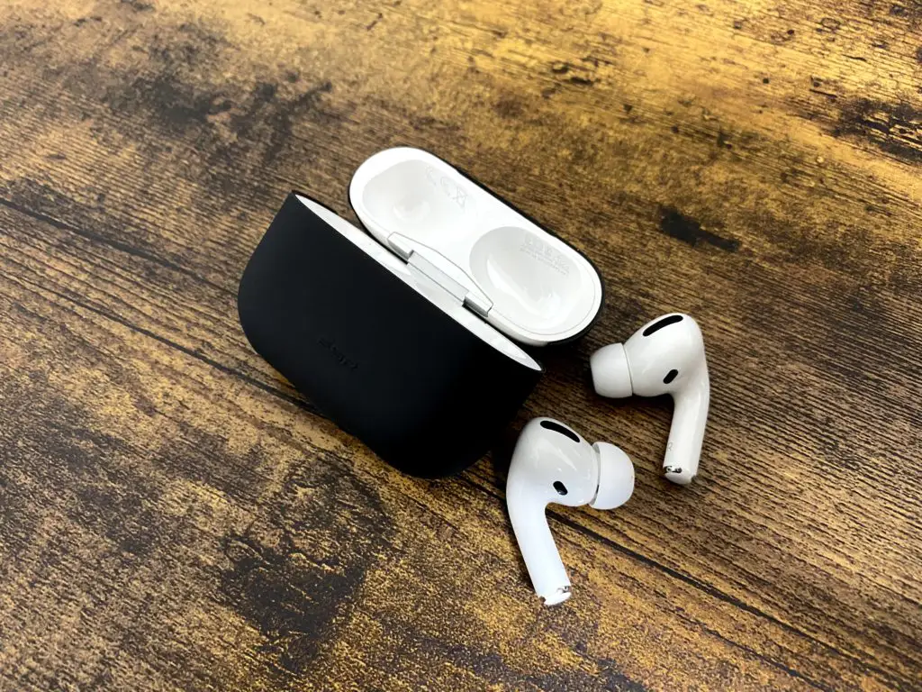 21 Airpods Pro ケース おすすめ11選 おしゃれなブランドケースも みなとブログ